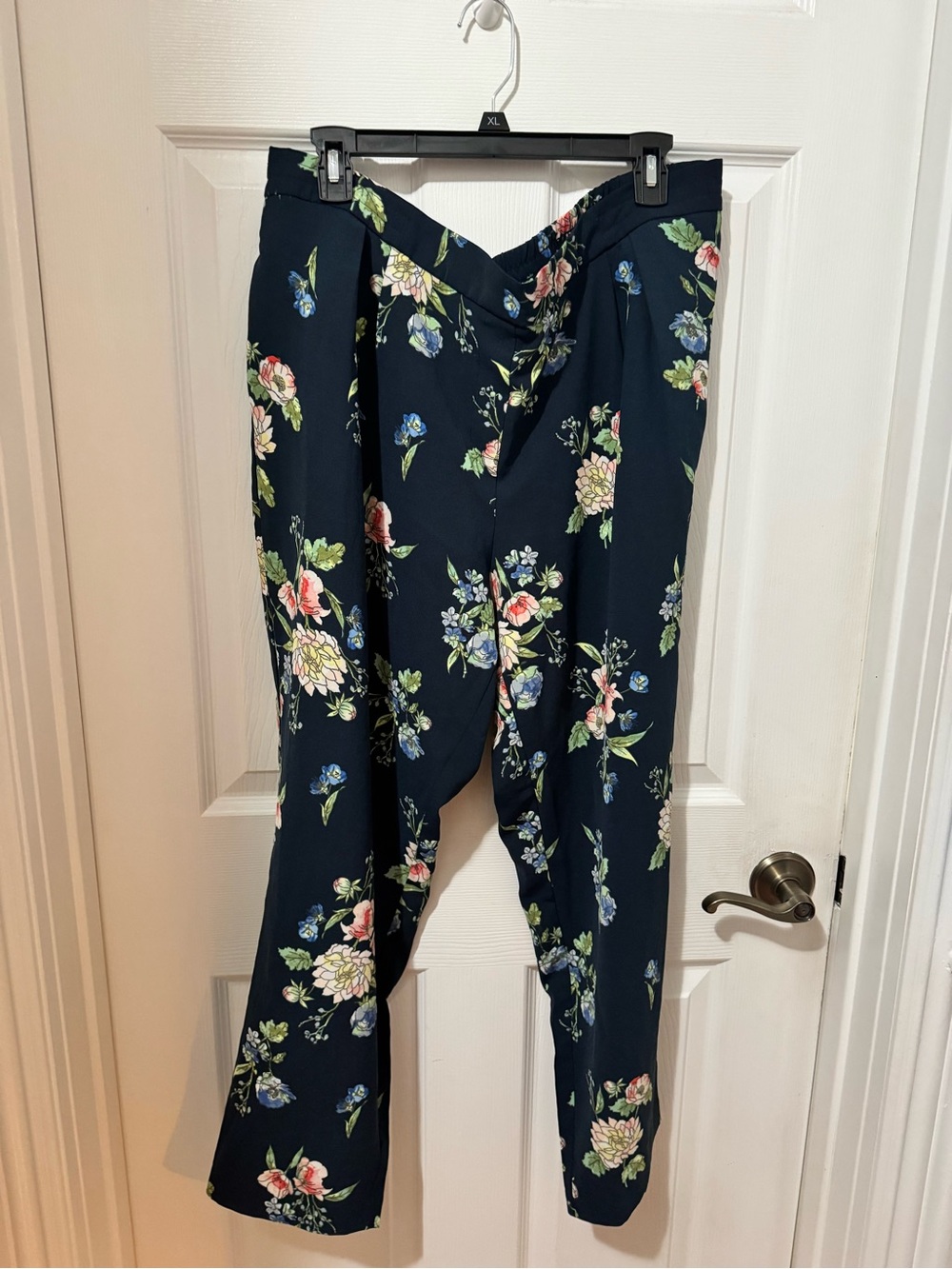 Alia Navy Floral Wide-Leg Pants